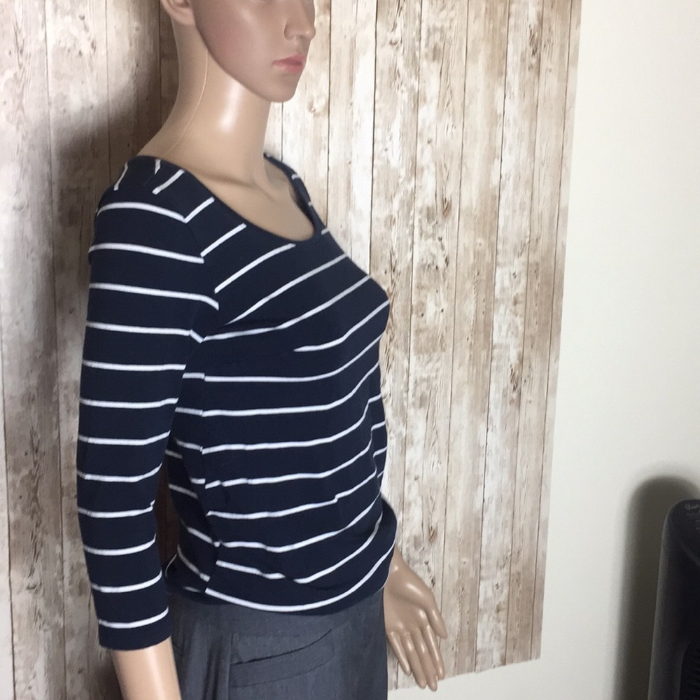 Maternity top - Picture 2 of 4